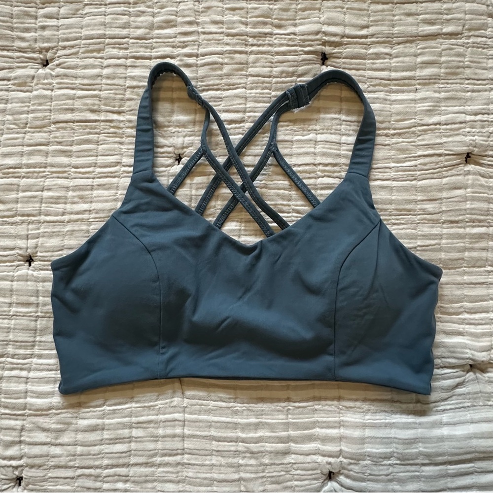 The ‘Iwa Company Sports Bra